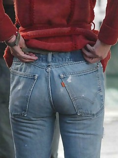 Large bum cuties in jeans